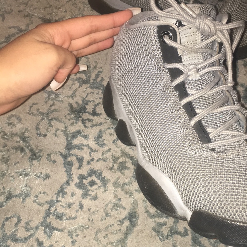 Shoes - Picture 2 of 6